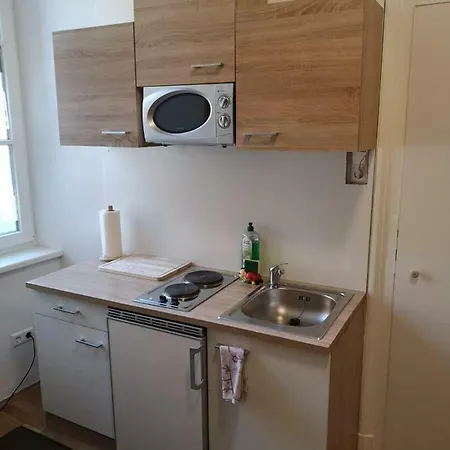 Lilian Center * Graz